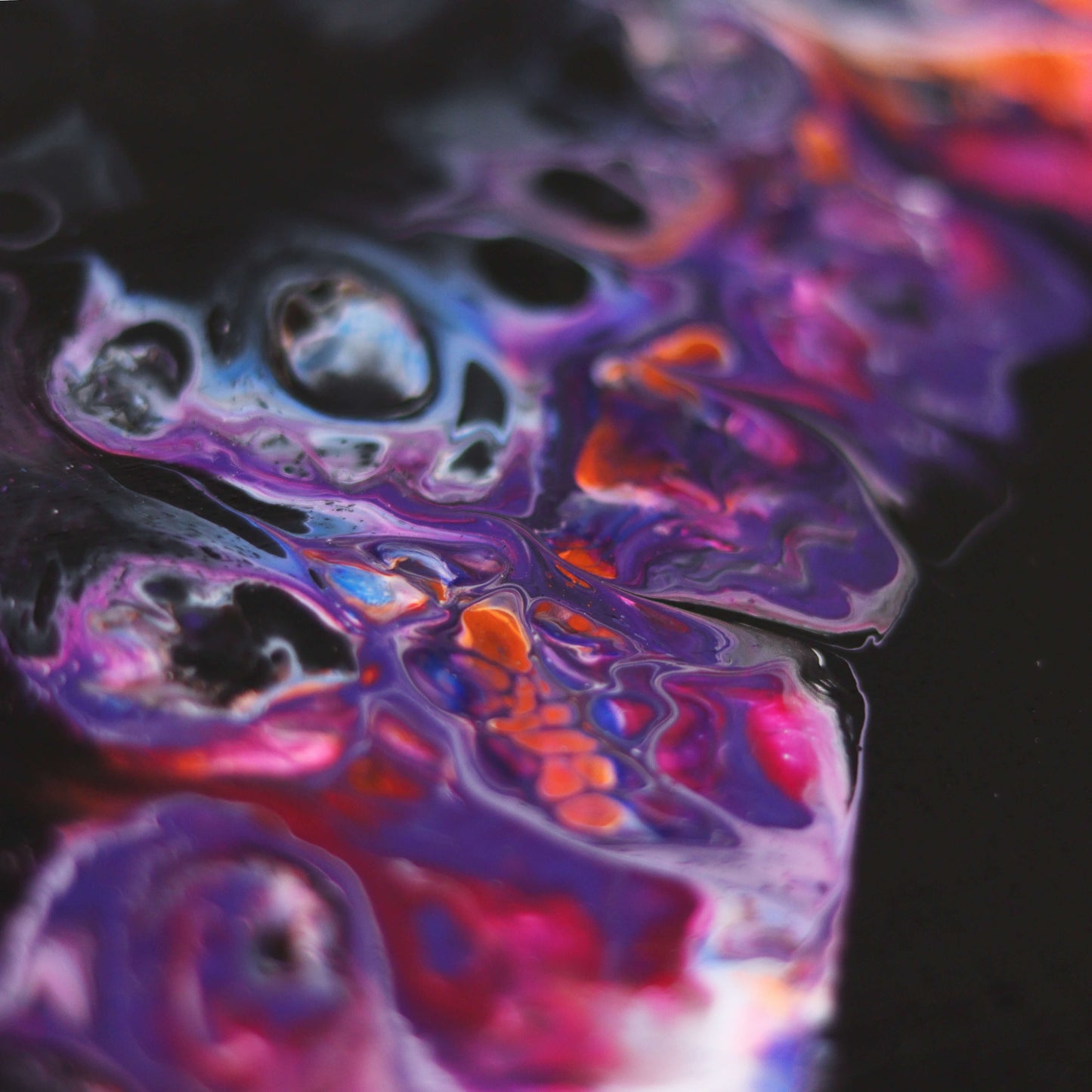 40×40 cm - Black hole sun