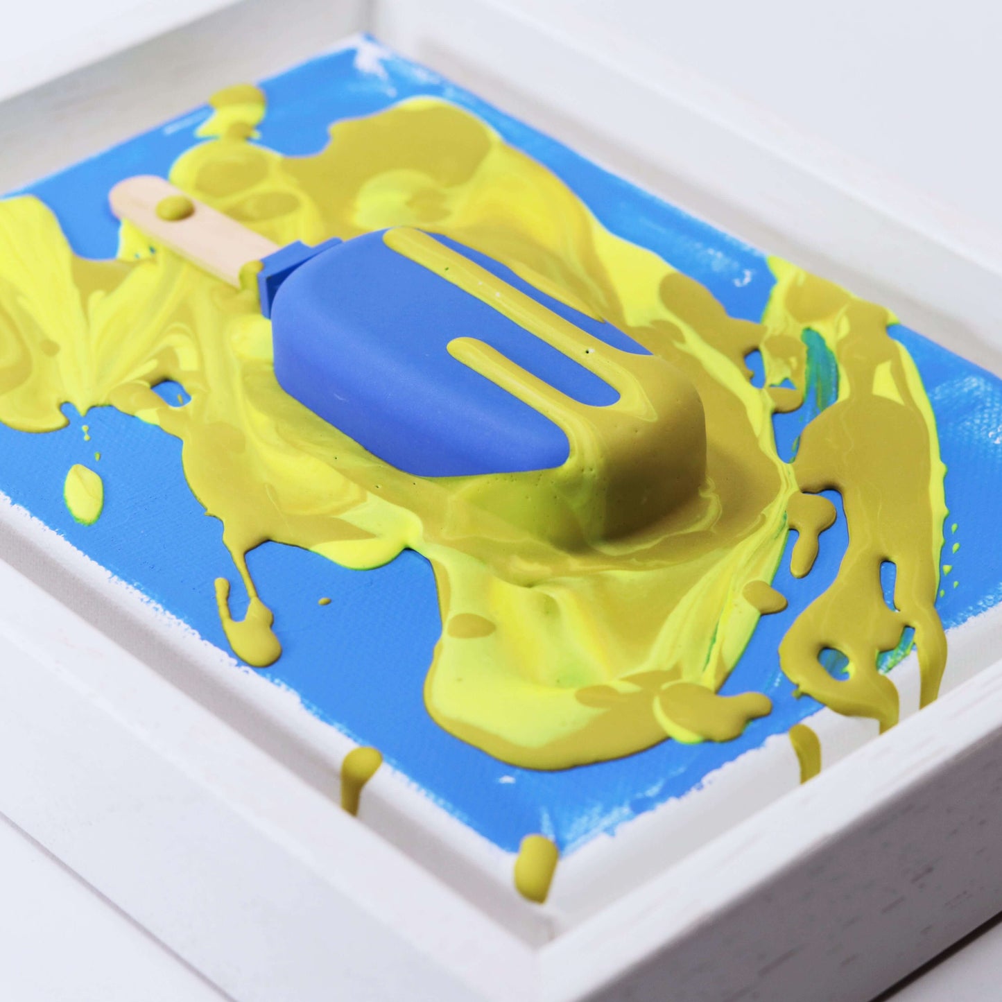 "Dirty Barry" im Schattenfugenrahmen