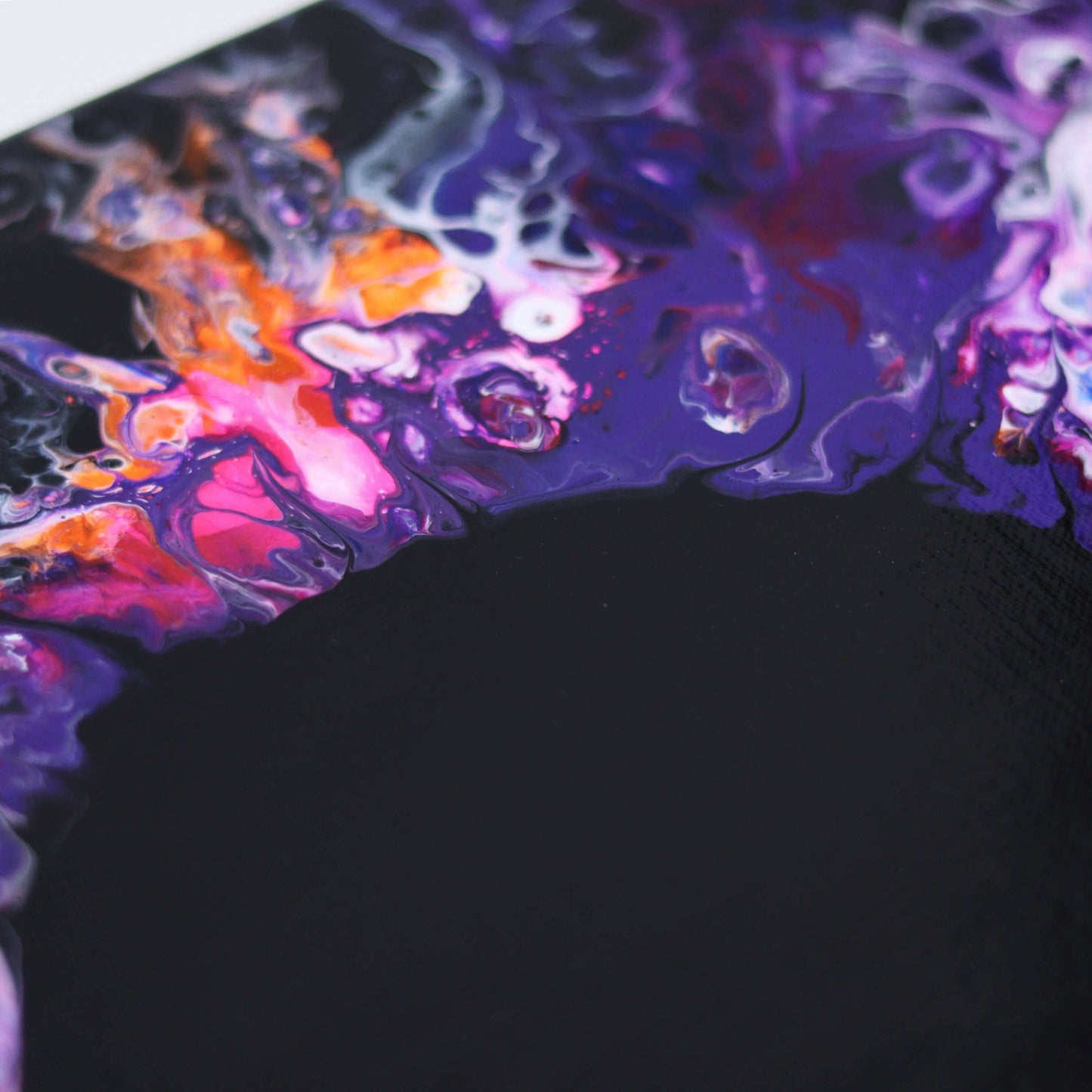 40×40 cm - Black hole sun