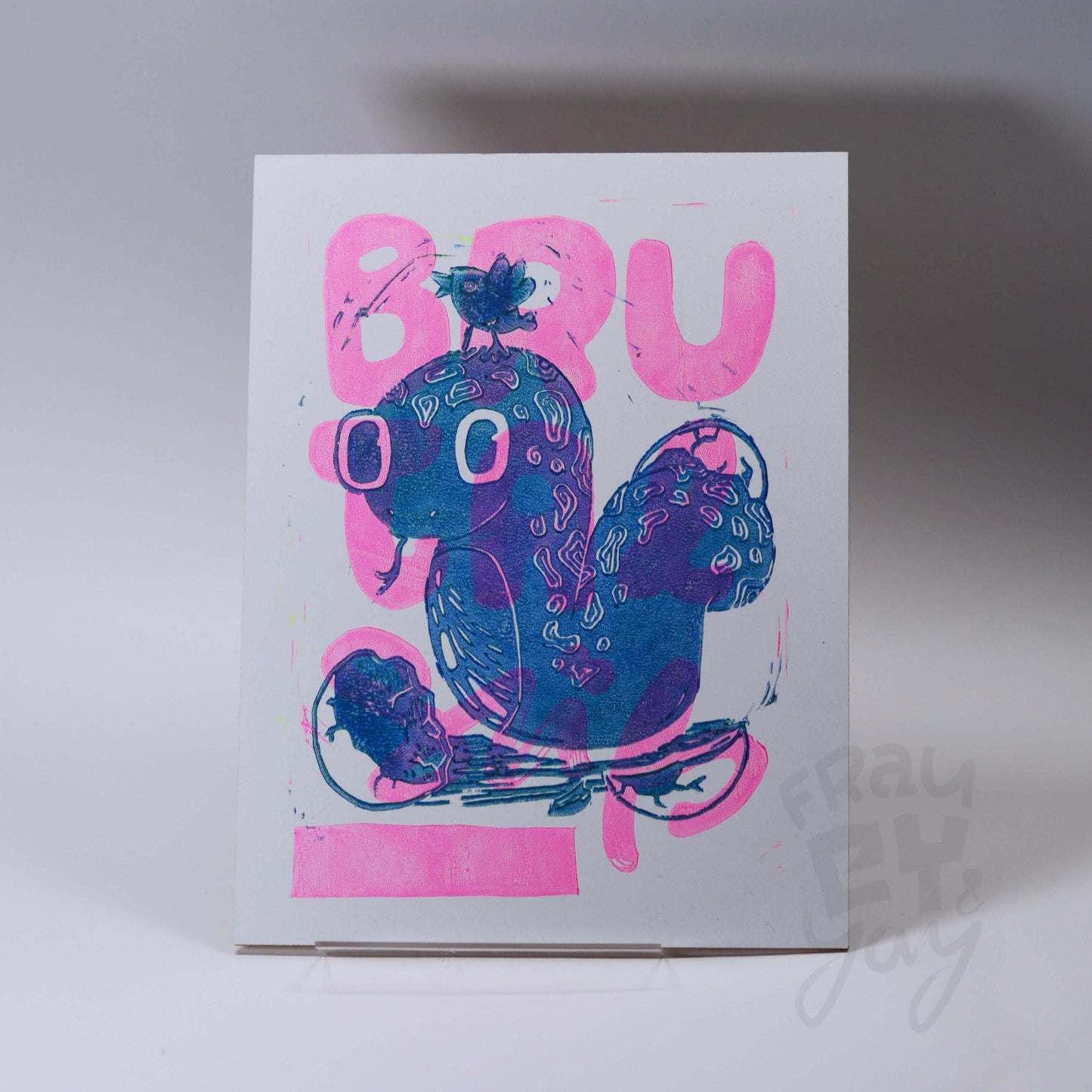 Linoldruck "Brutal Süß" Motiv, blau-pink auf Holz