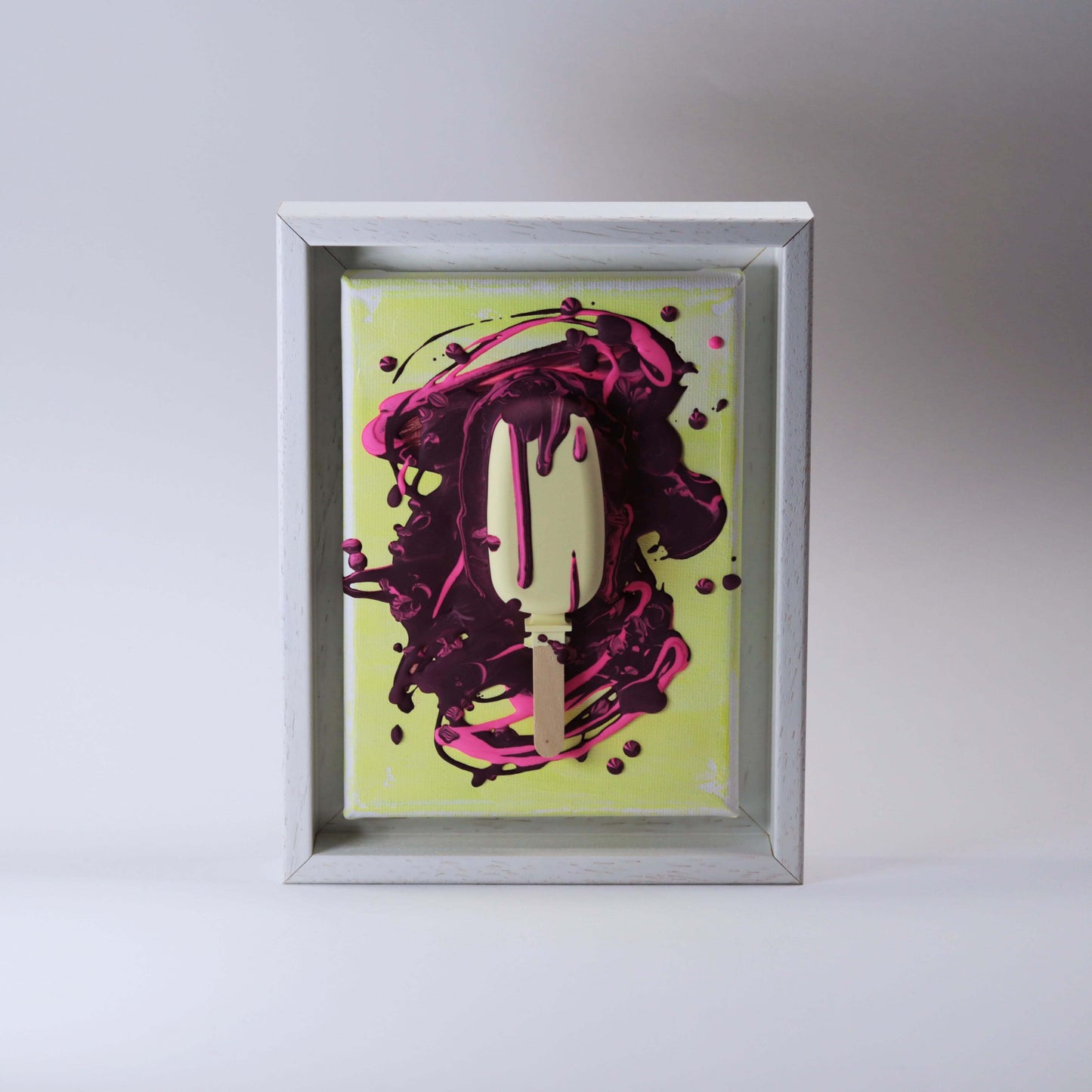 "Vanilla Spice" im Schattenfugenrahmen